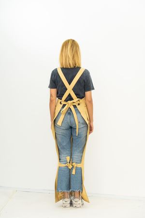 Sarı Renkli Atölye Önlüğü - Dayanıklı ve Fonksiyonel Çalışma Elbisesi